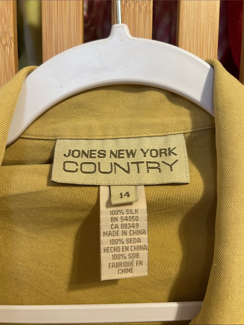 Jones New York Country 100% Silk Top in Soft Mustard Yellow